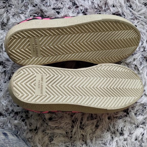 SAINT LAURENT Suede Printed Sneakers - Picture 2 of 11